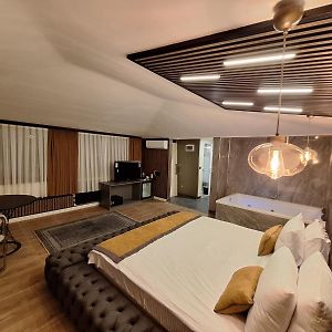 Kamer met een King Size Bed